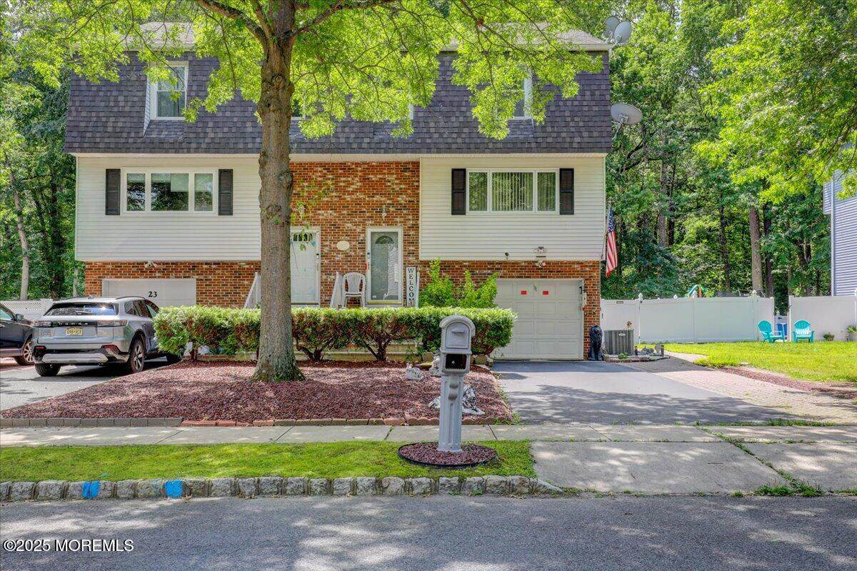 21 Lone Star Lane - Photo 1