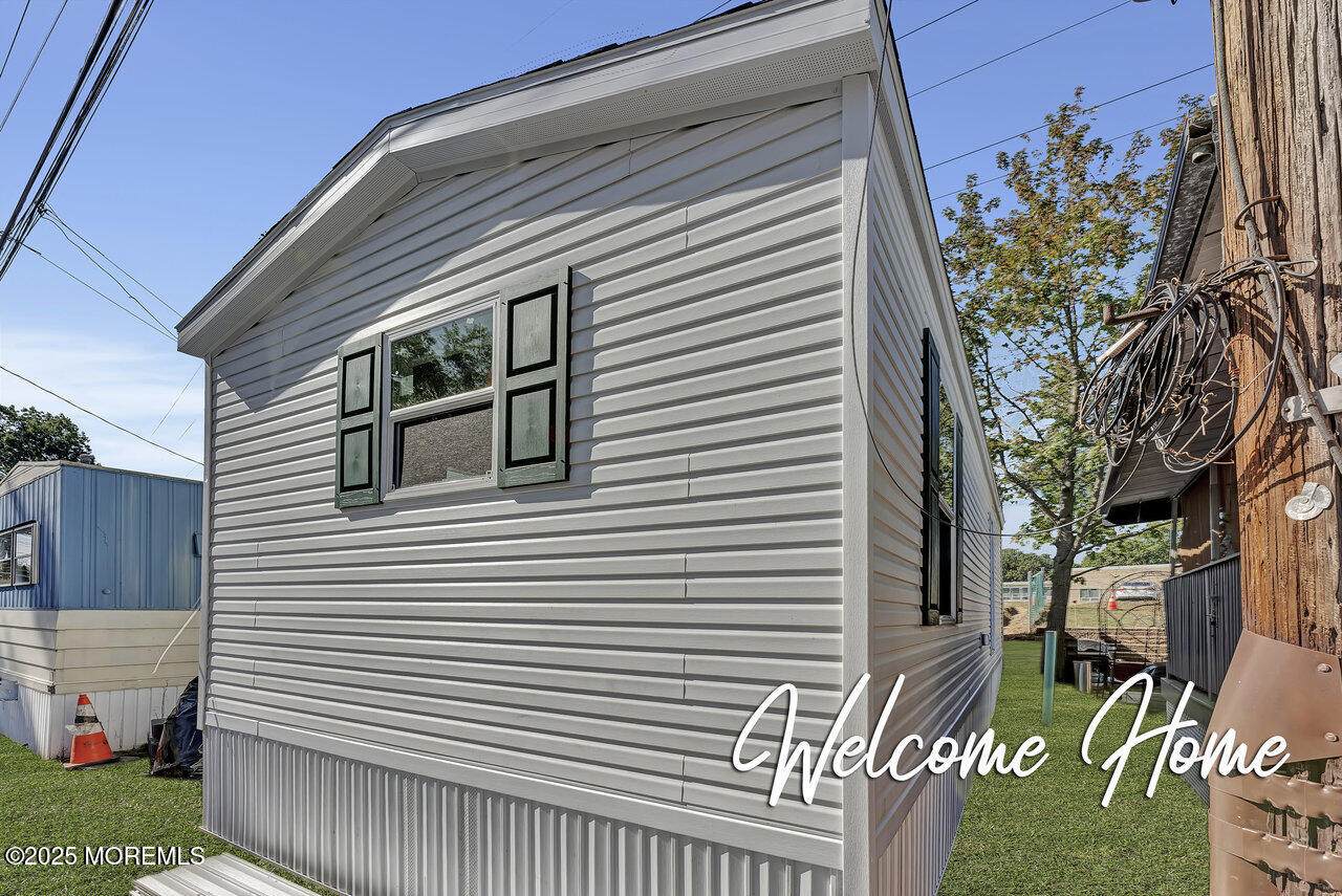 2505 Woodbridge Avenue - Photo 1