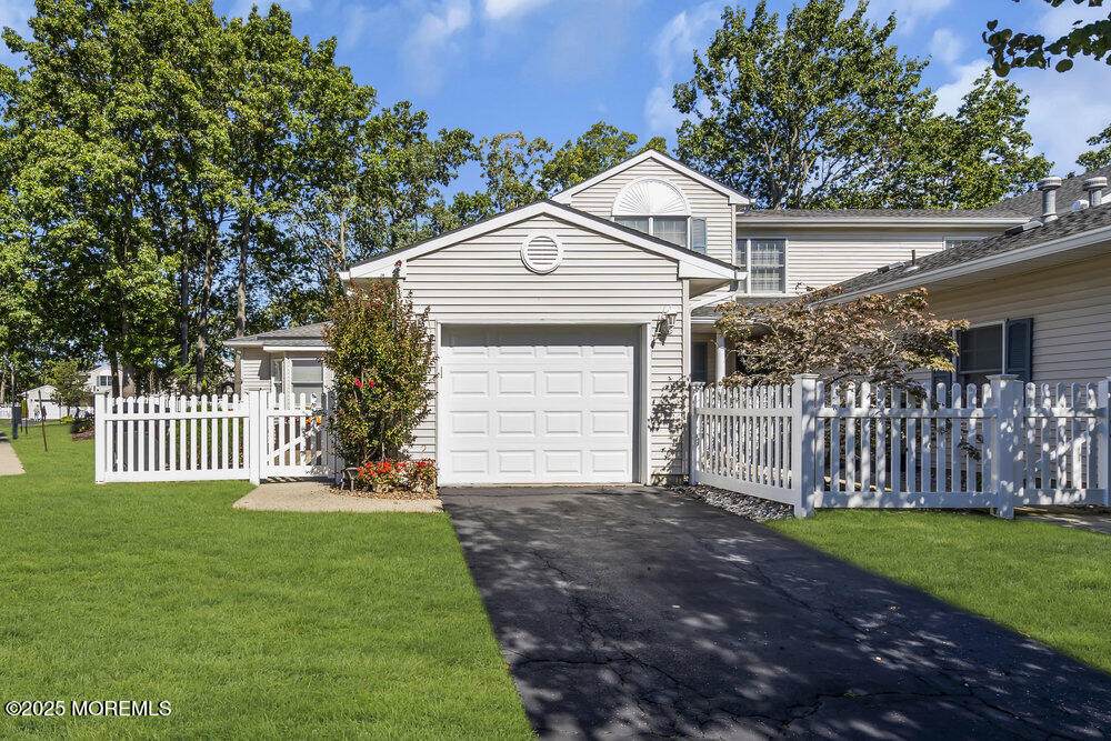 47 Cherrywood Circle - Photo 1