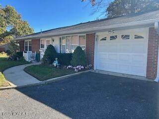 455B Portsmouth Drive - Photo 1