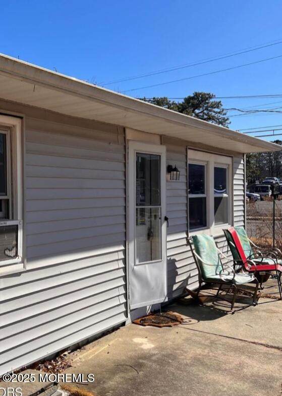 511 Holly Village Lane - Photo 1