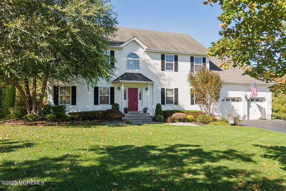 33 Samantha Circle - Photo 1