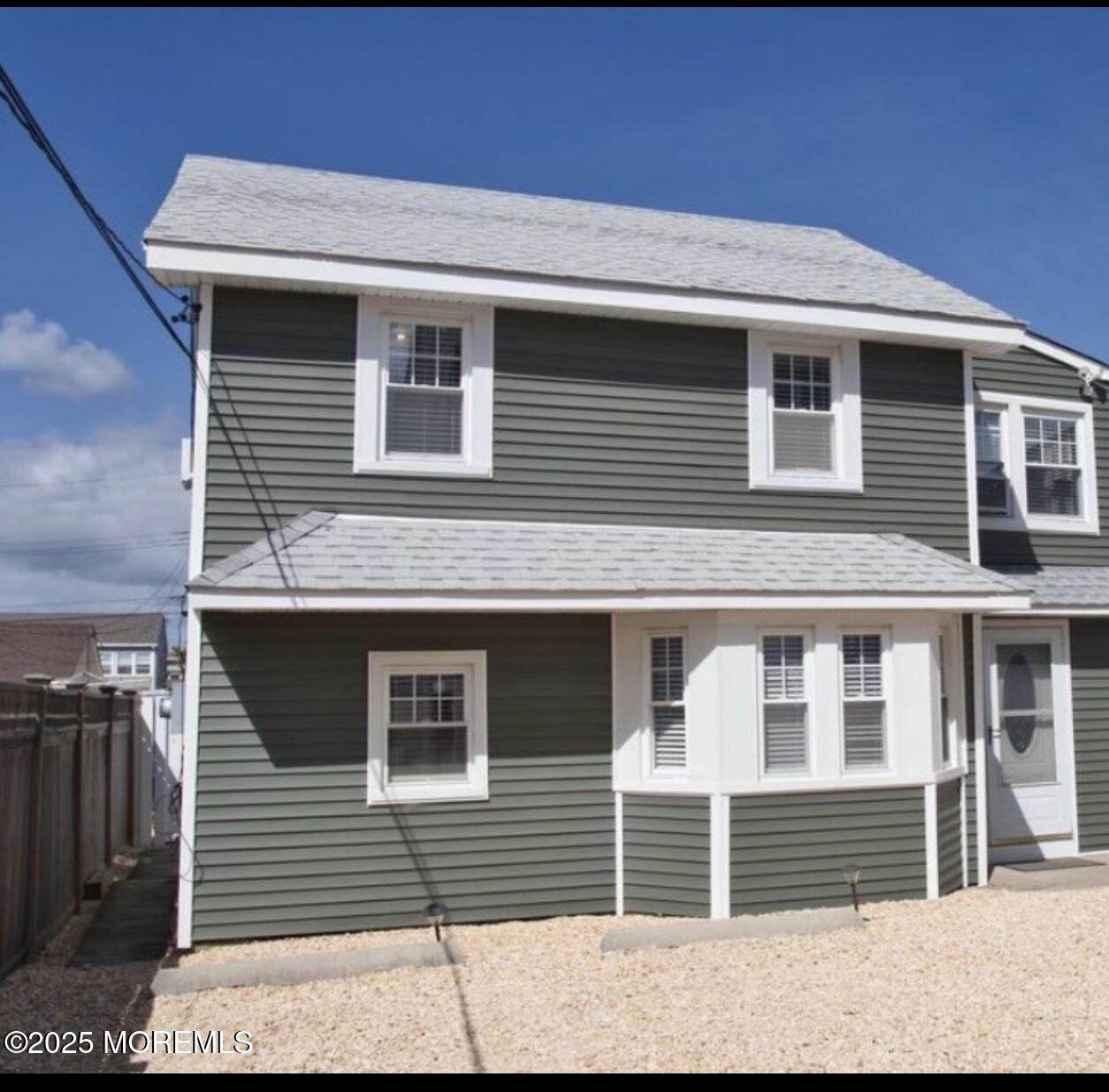 7 Princeton Avenue - Photo 1