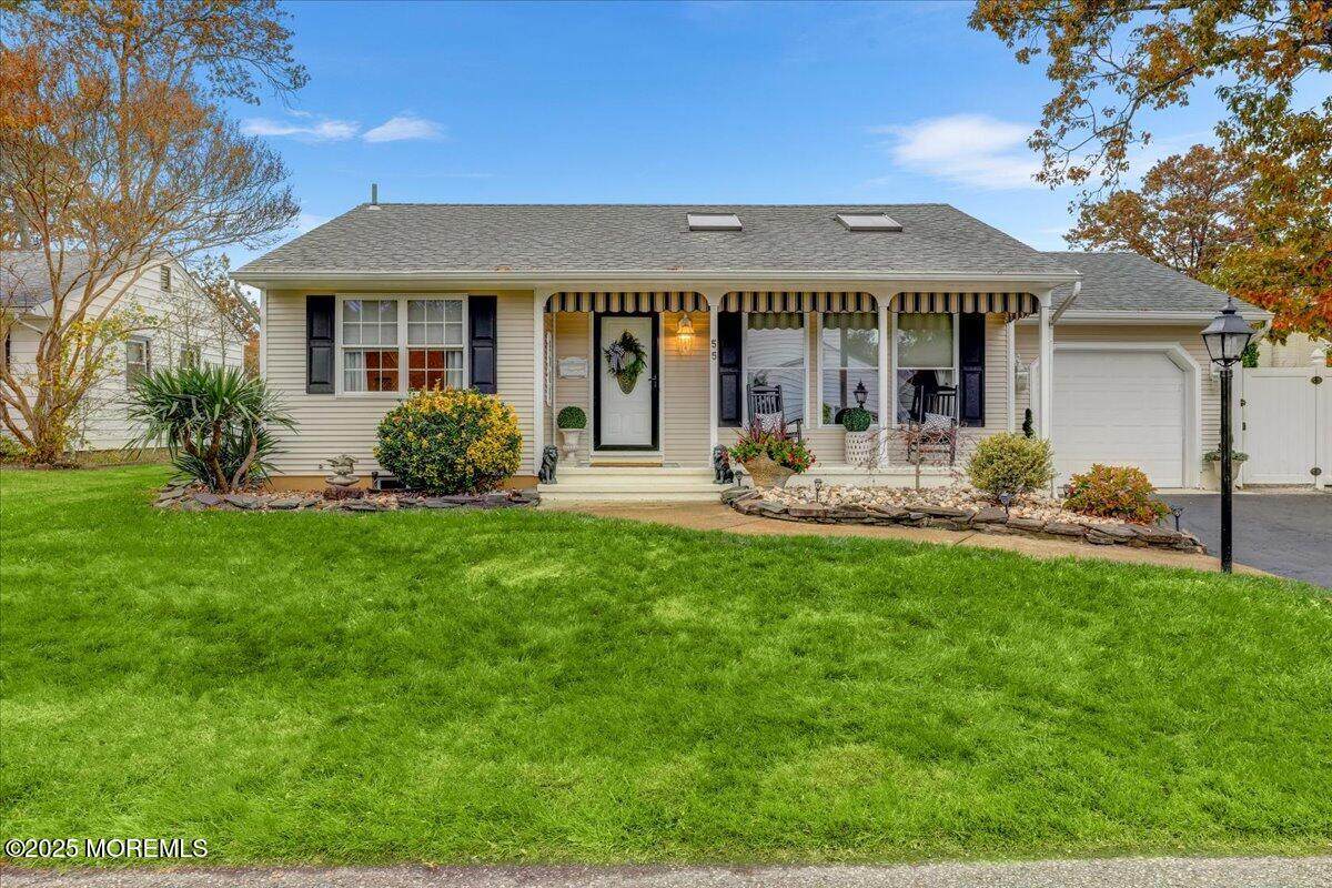 55 Crest Drive - Photo 1