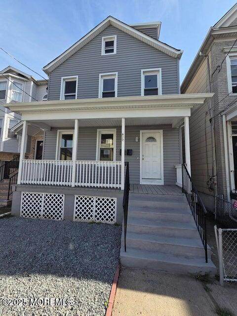 216 Delaware Street - Photo 1