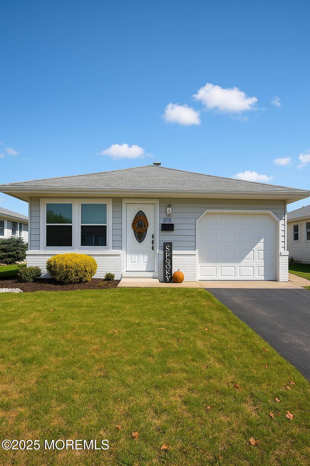 515 Jamaica Boulevard - Photo 1