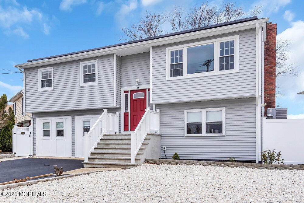 23 Island Drive - Photo 1