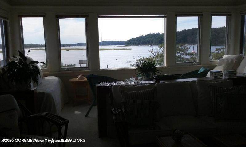 2 Beach Way - Photo 1