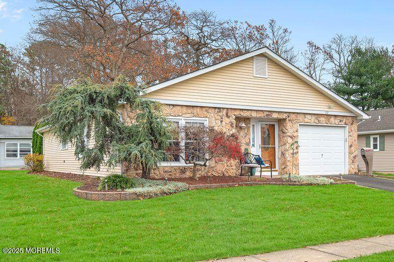 22 Rushmore Drive - Photo 1