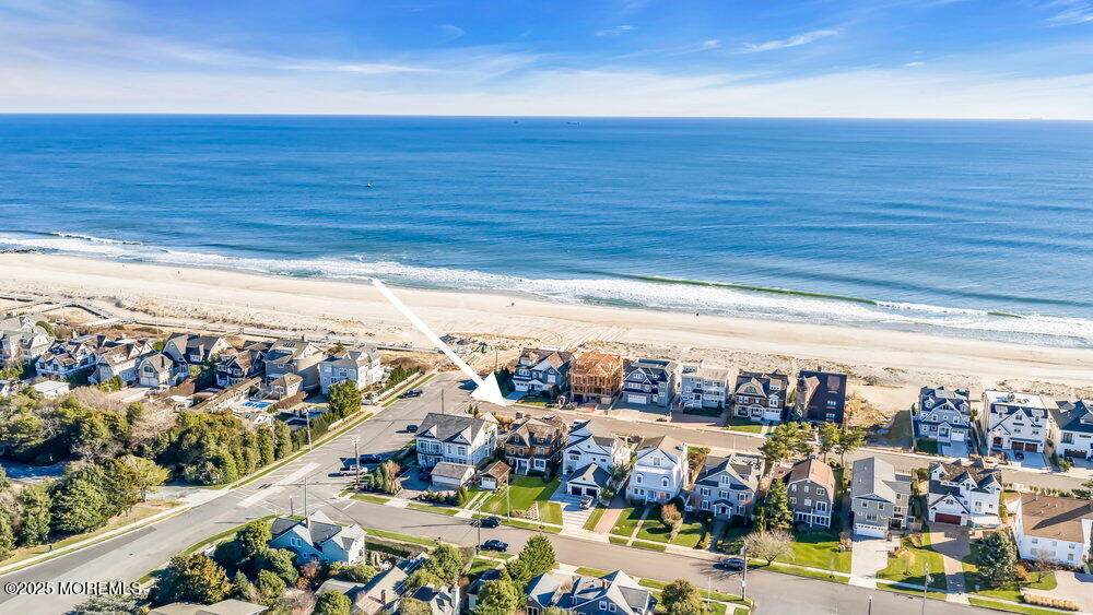 802 1st Avenue - Photo 1