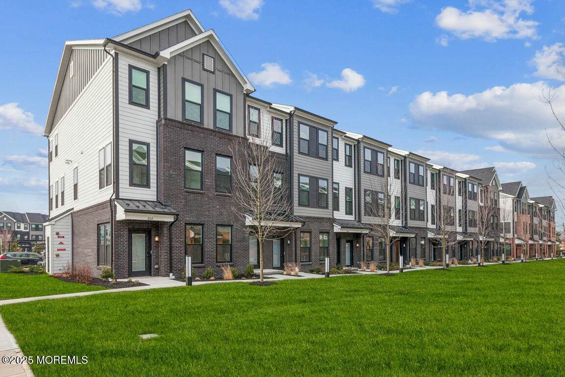 214 Jessie Place - Photo 1