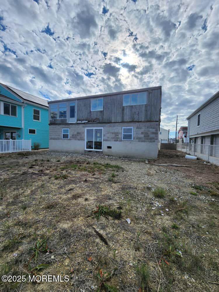 389 Kingfisher Road - Photo 1