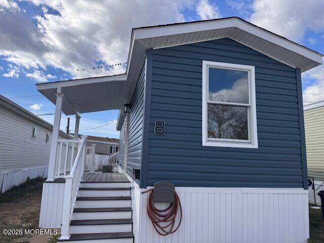 8 Avenue A - Photo 1