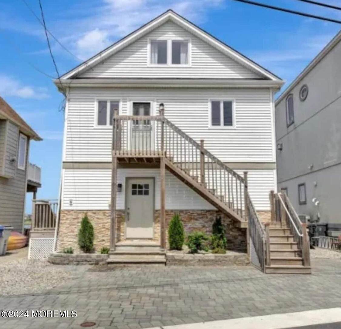 18 Harborside Drive - Photo 1