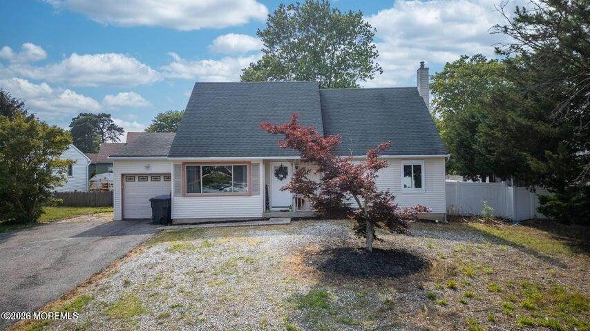 786 Nebraska Avenue - Photo 1