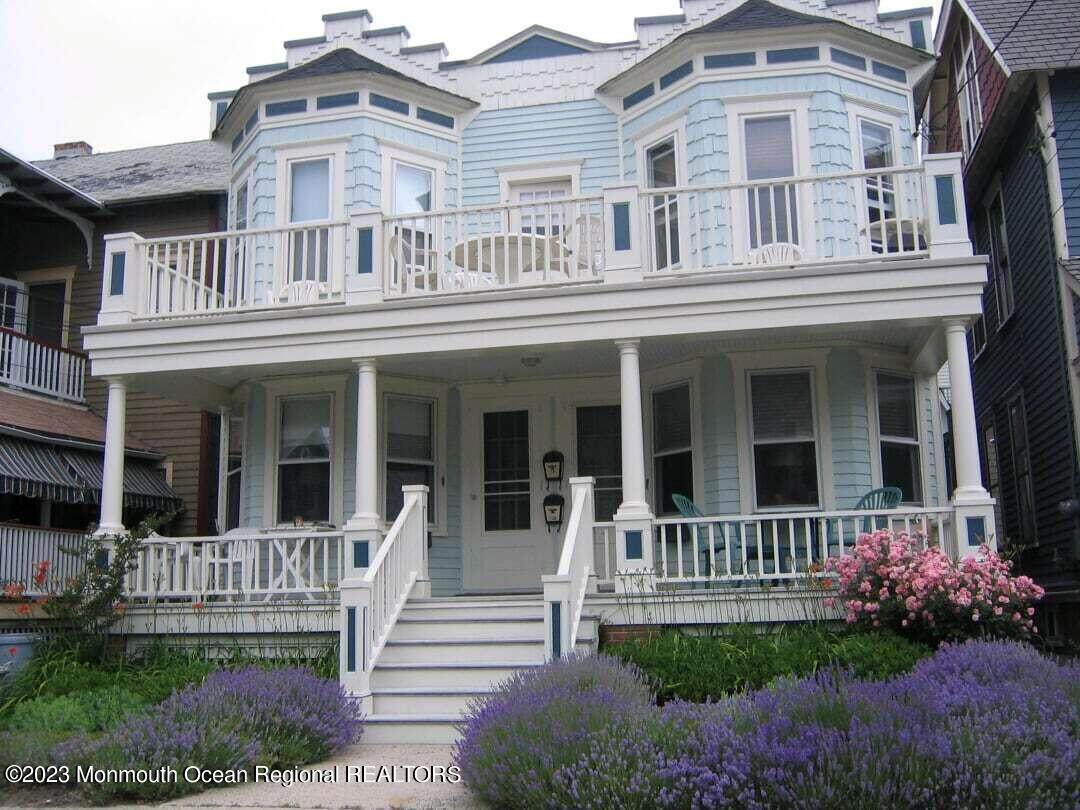 23 Abbott Avenue - Photo 1