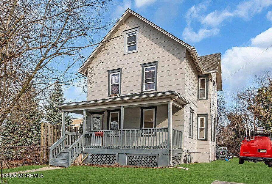 1327 10th Avenue - Photo 1