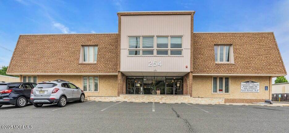 254 Brick Boulevard - Photo 1