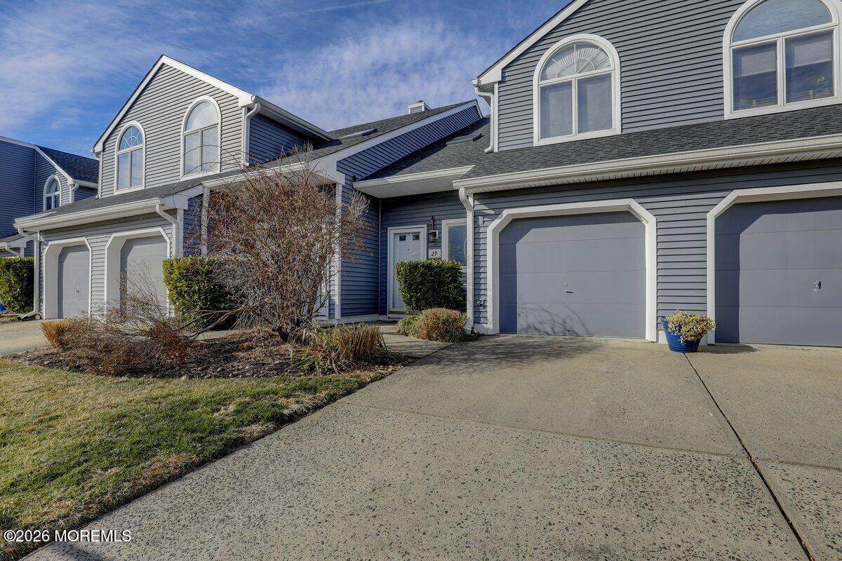 29 Shore Drive - Photo 1