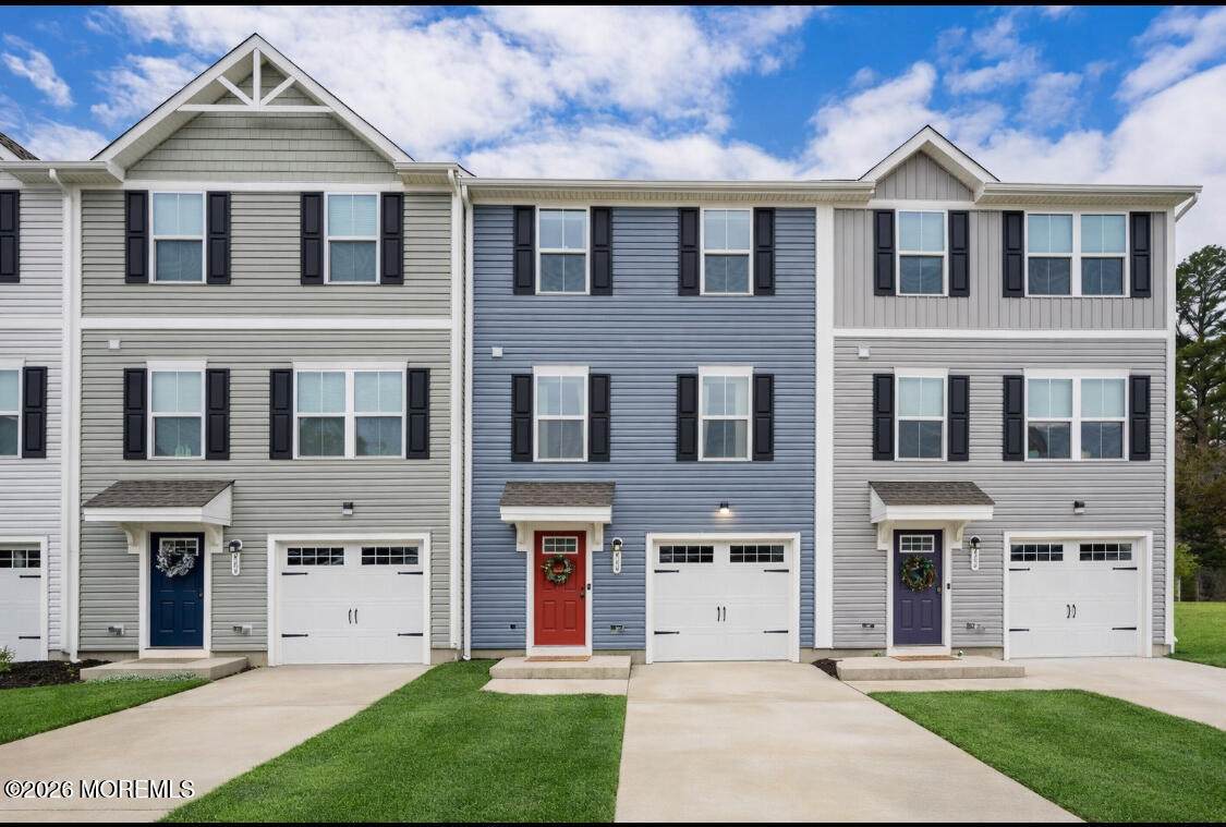 406 Cyprus Court - Photo 1