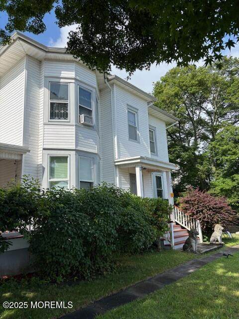 126 Lake Avenue - Photo 1