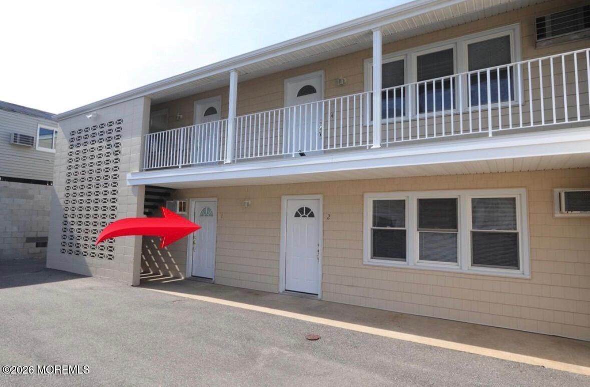 1804 Grand Central Avenue - Photo 1