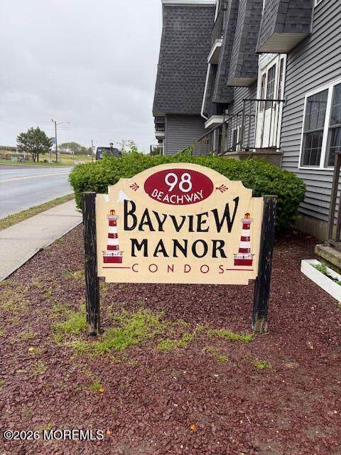 98 Beachway Avenue - Photo 1