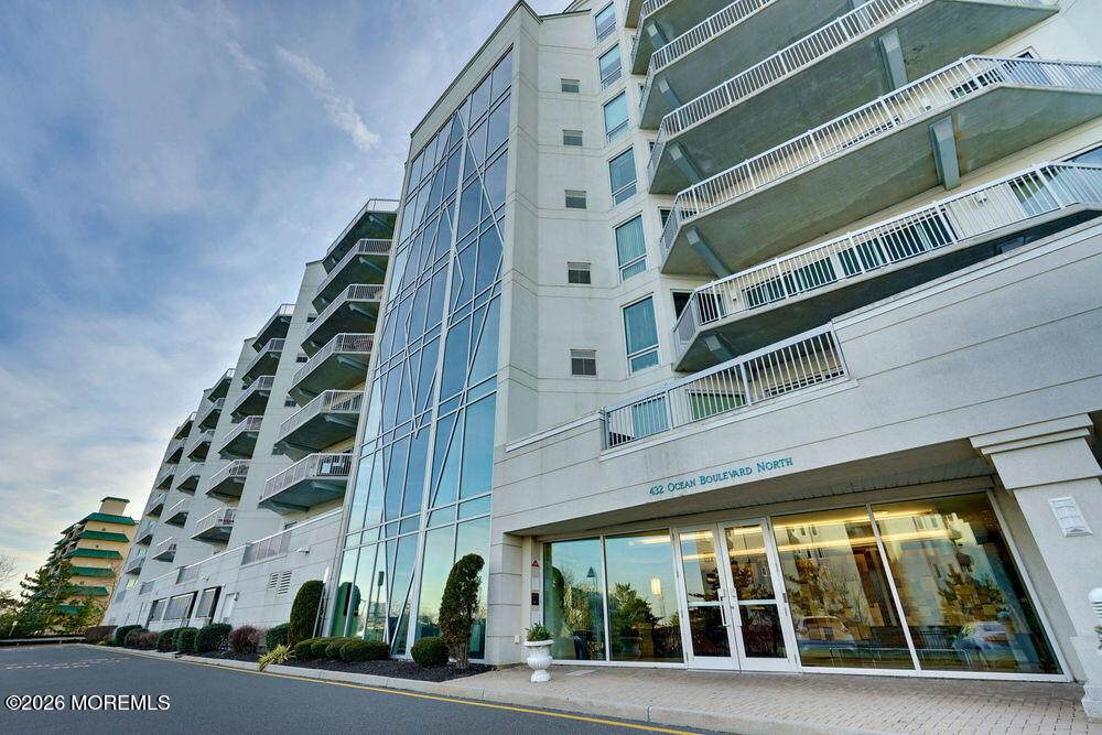 432 Ocean Boulevard - Photo 1