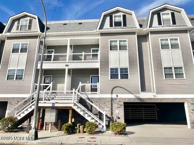 64 Sheridan Avenue - Photo 1