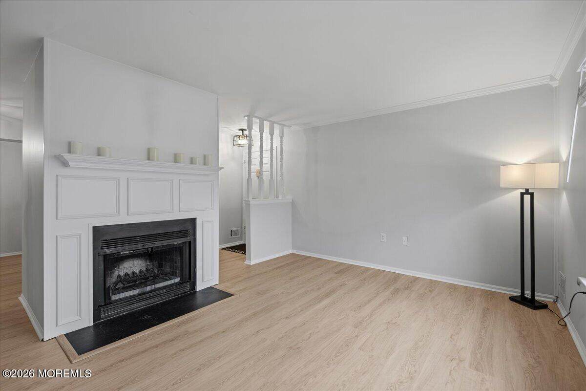 405 Wellington Place - Photo 1