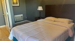 https://bt-photos.global.ssl.fastly.net/monmouth/orig_boomver_1_22608768-2.jpg