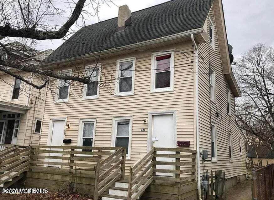 621 Pine Street - Photo 1