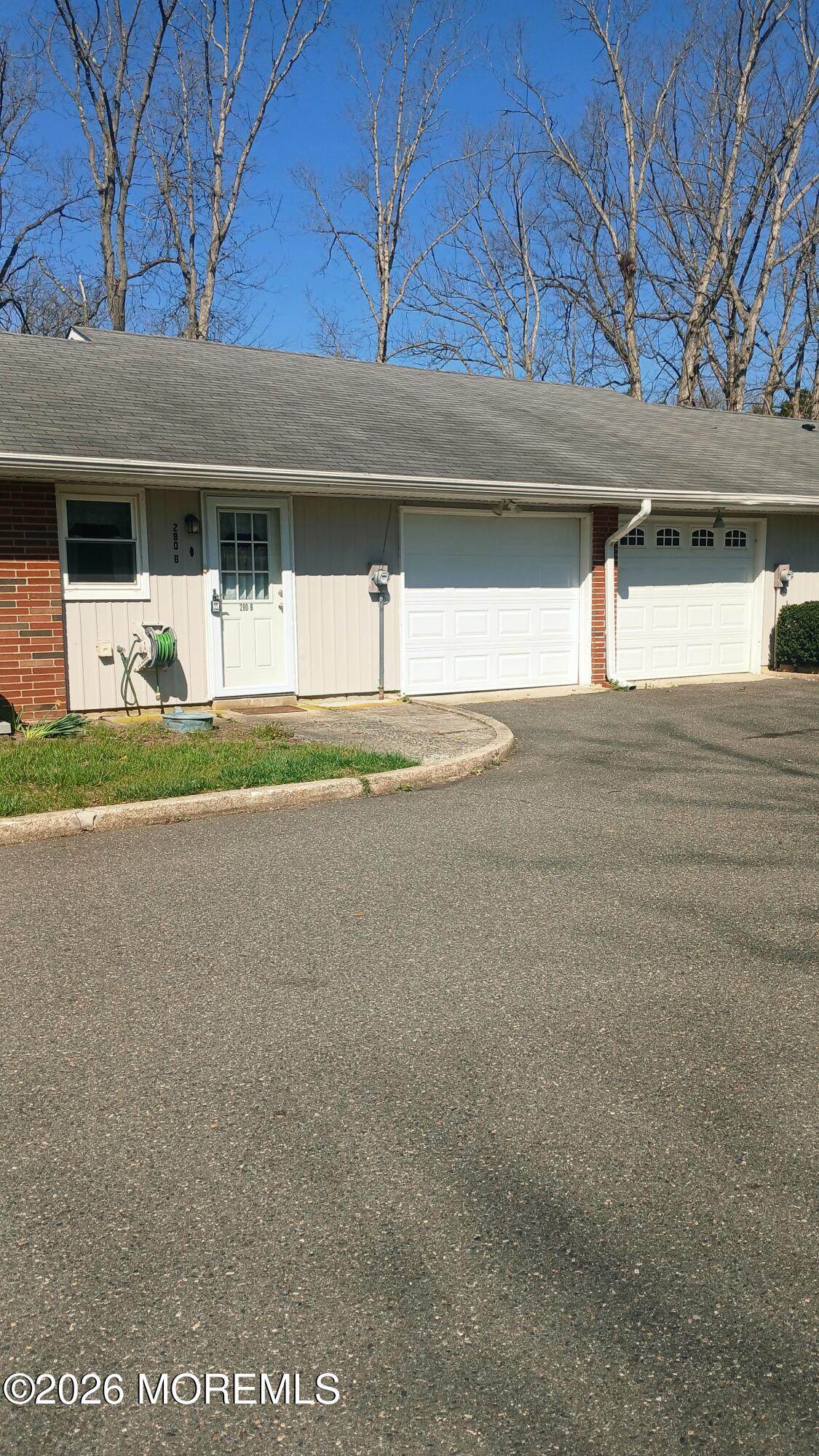 280B Kingston Court - Photo 1