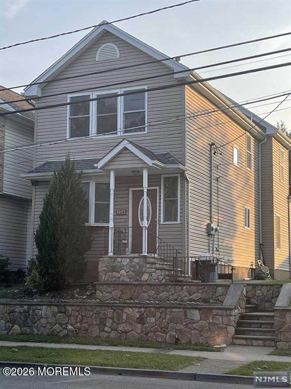 154 Maple Avenue - Photo 1