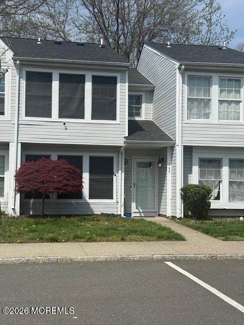 142 Michele Way - Photo 1