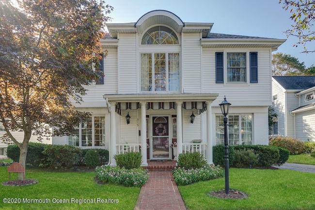 315 Tuttle Avenue - Photo 1
