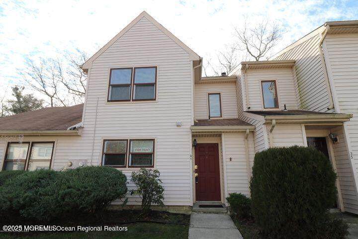 31 Pin Oak Lane - Photo 1