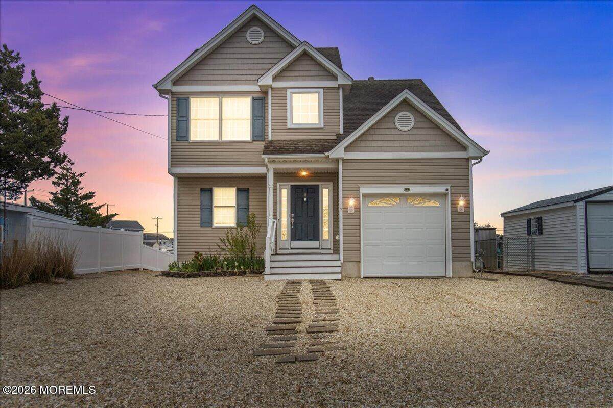 3 Cranbury Lake Drive - Photo 1