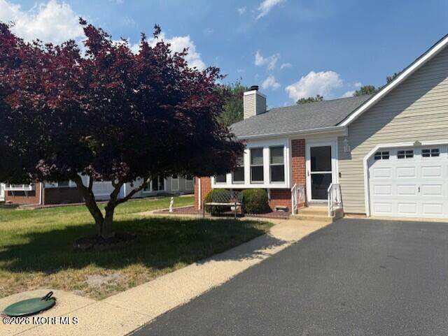 47 Sunset Road - Photo 1