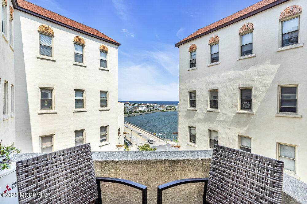 400 Deal Lake Drive - Photo 1