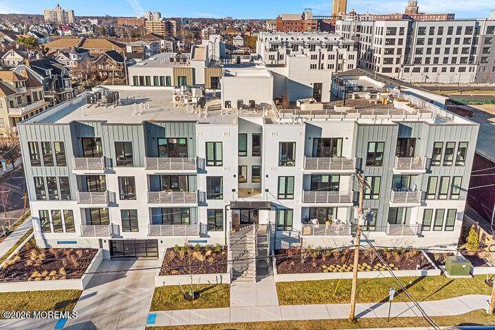 215 2nd Avenue - Photo 1