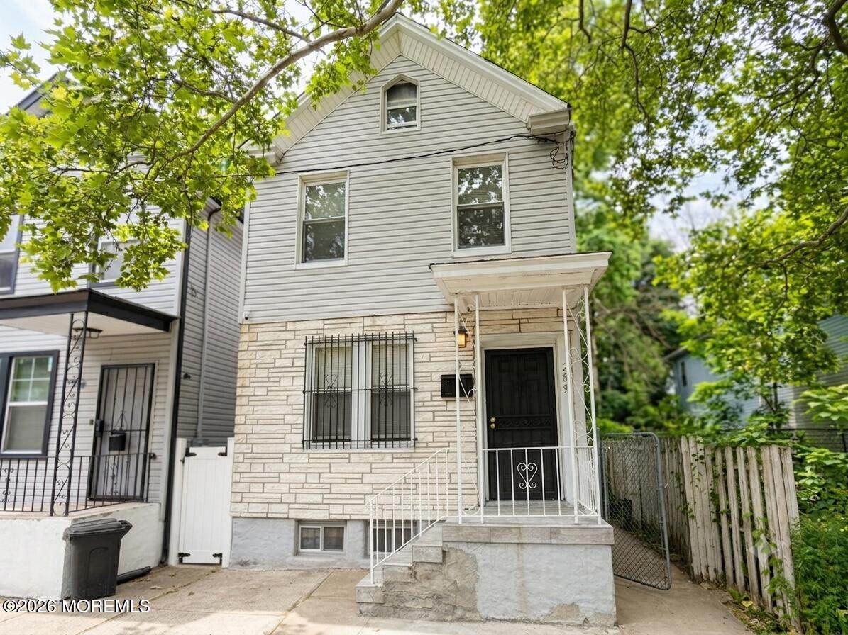 289 Rose Street - Photo 1