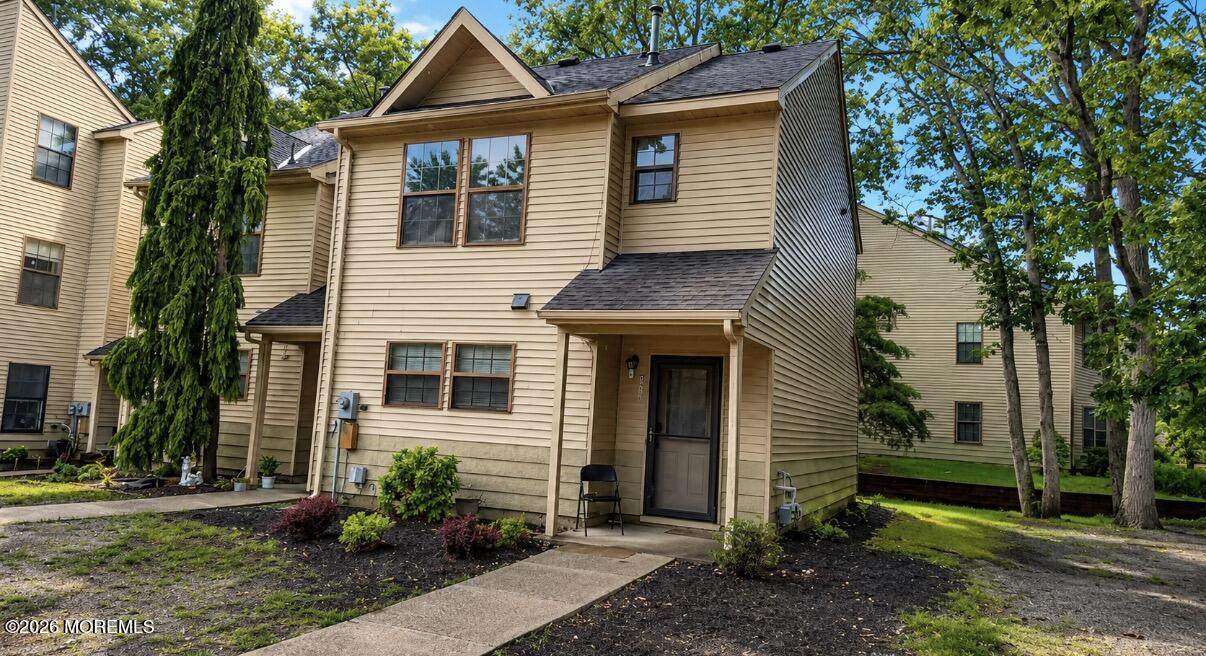 187 Azalea Circle - Photo 1