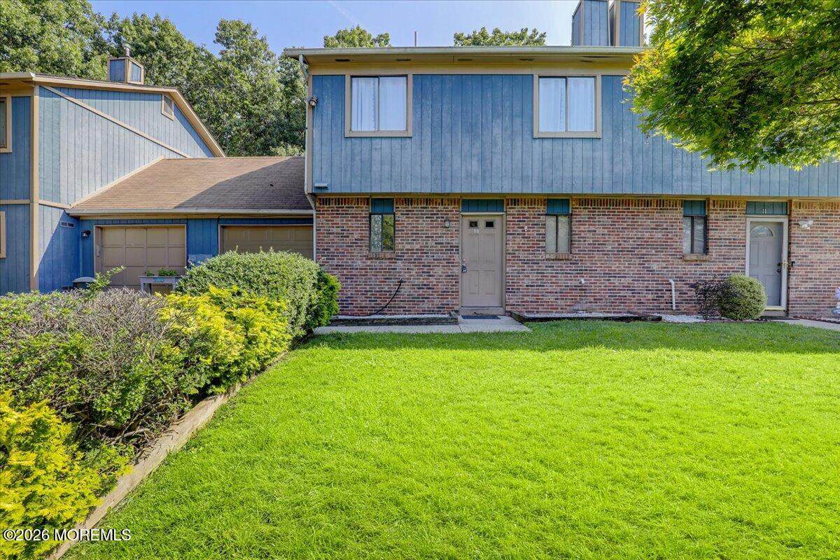 10 Seagull Lane - Photo 1