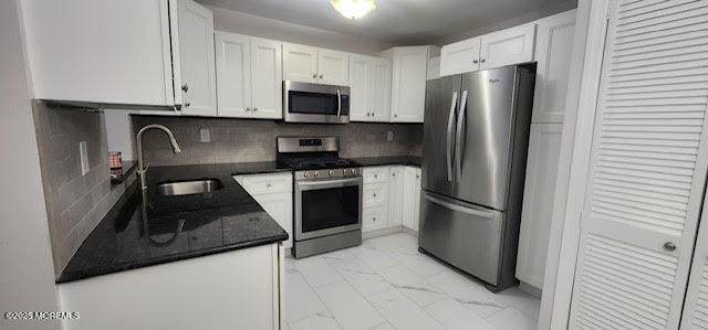 101 Hyacinth Lane - Photo 1