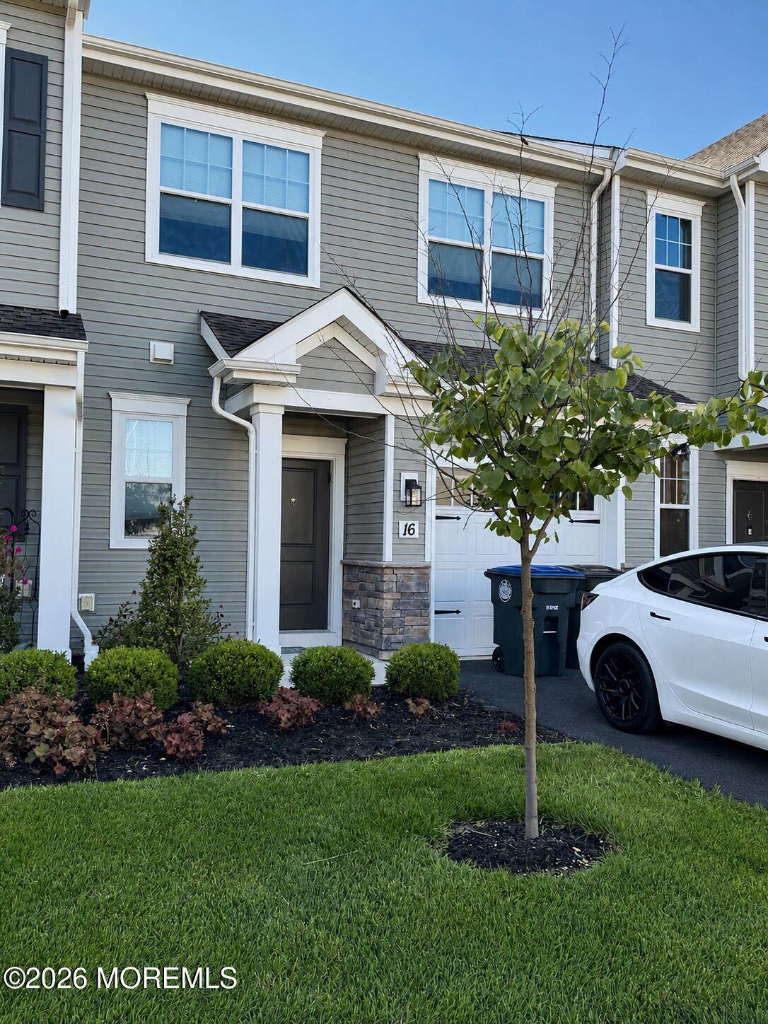 16 Theater Drive - Photo 1