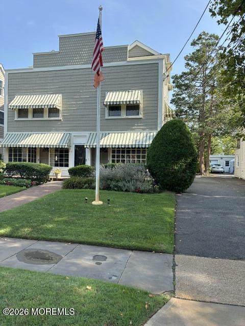 510 Warren Avenue - Photo 1
