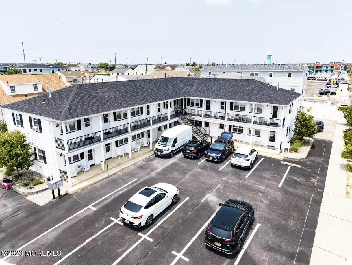 2204 Grand Central Avenue - Photo 1
