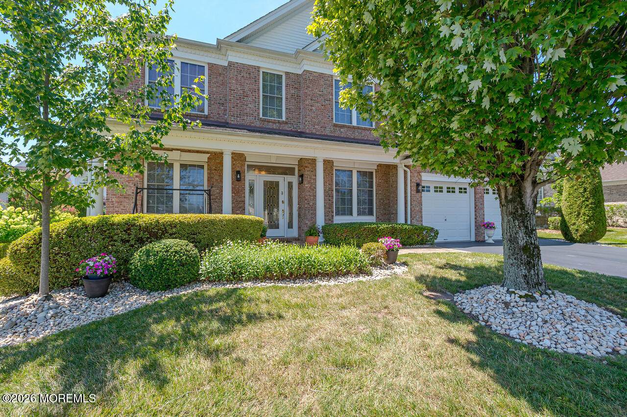 118 Turnberry Drive - Photo 1