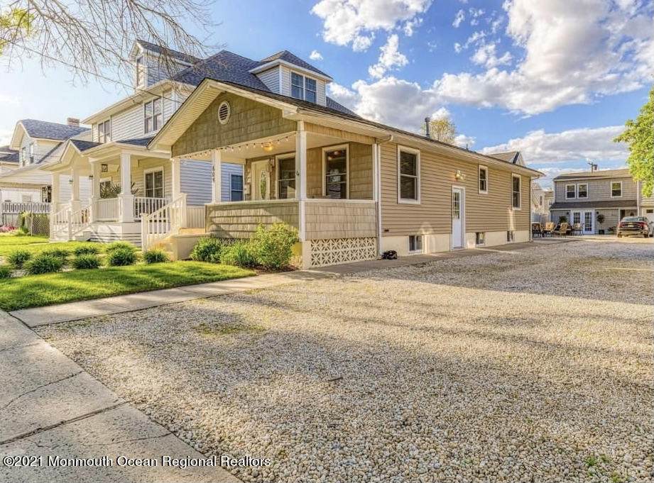 606 Brinley Avenue - Photo 1